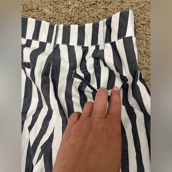 Urban Outfitters Percy High Rise Tapered Striped Pants sz 4 - Picture 11 of 12